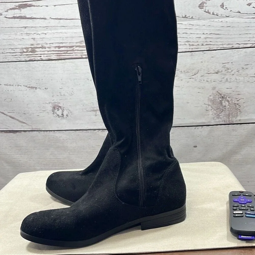 LL‎ Rocket size  7.5 over the knee black 1 inch heel boot New without tag